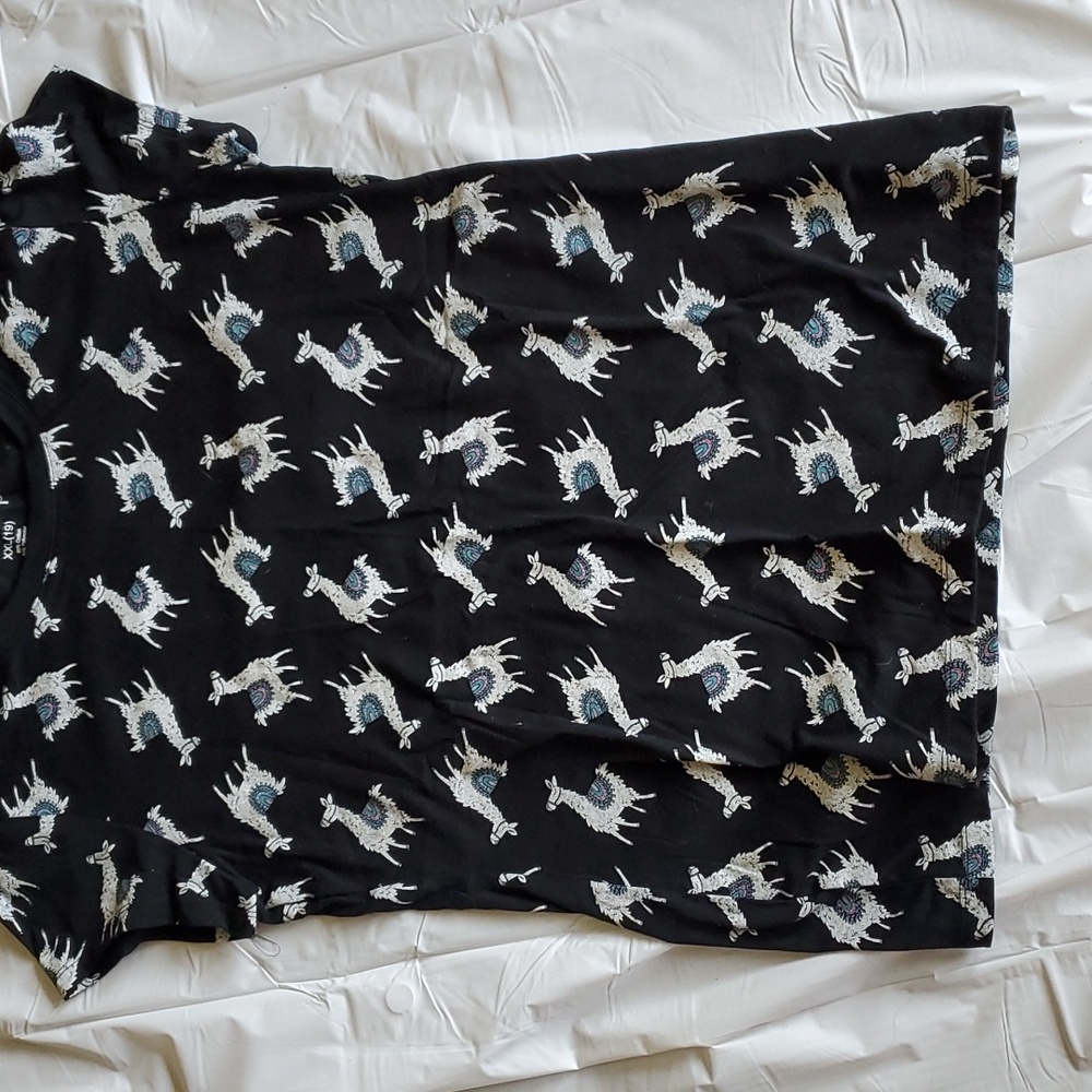 Tee